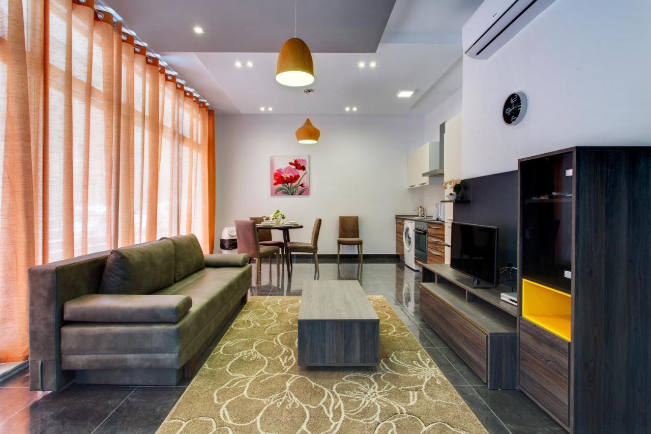 Chalet Apartments Sliema Bagian luar foto