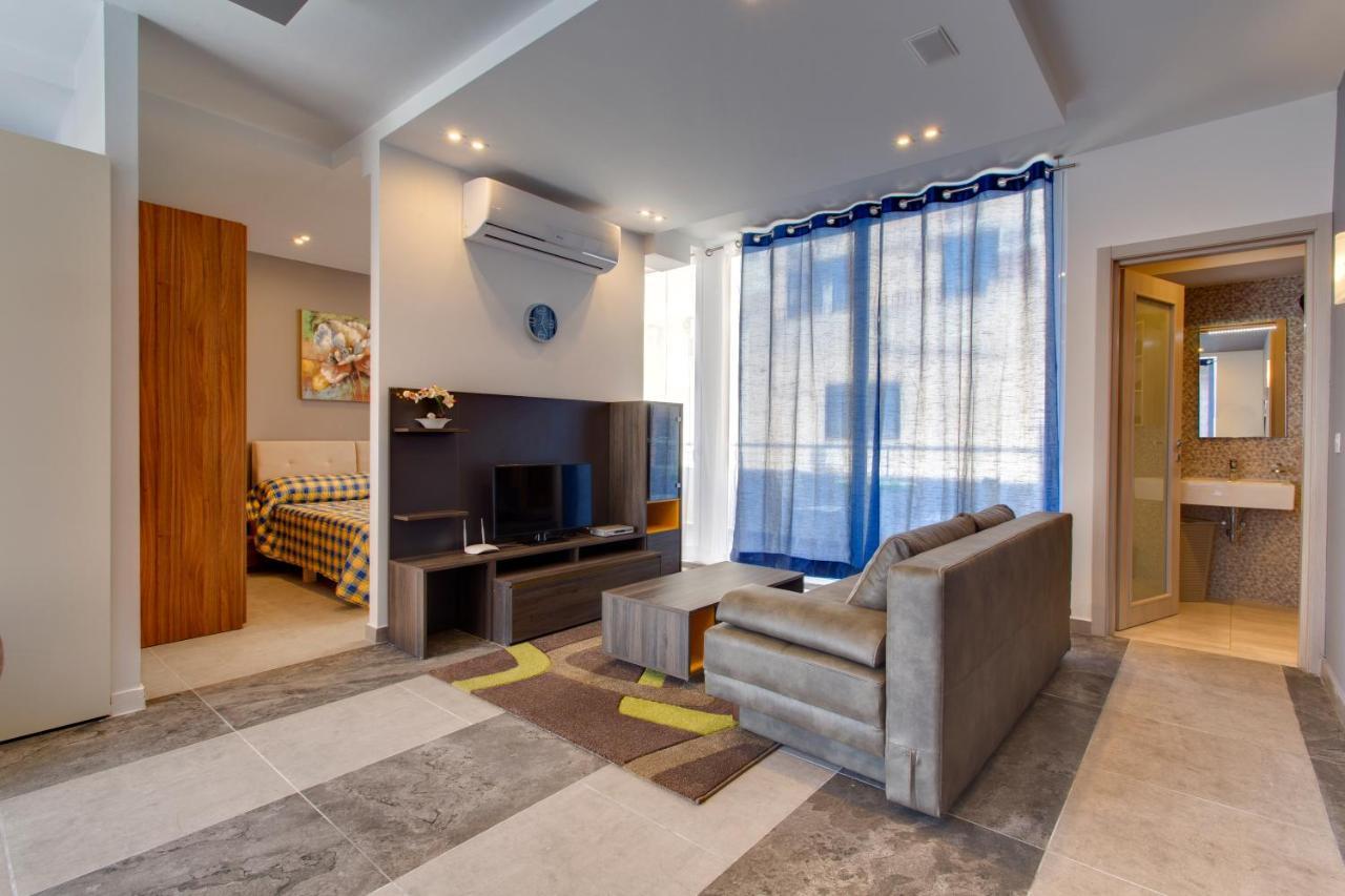 Chalet Apartments Sliema Bagian luar foto
