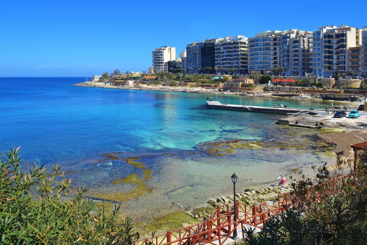 Chalet Apartments Sliema Bagian luar foto